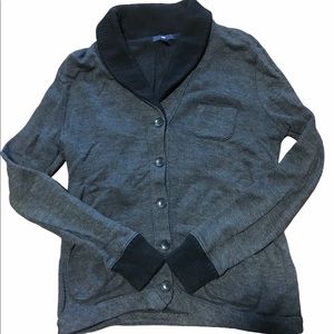 Gap sweater size M